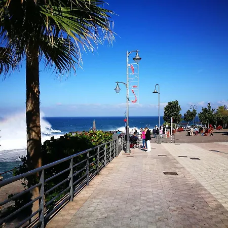 Vistas Al Mar Апартаменты *